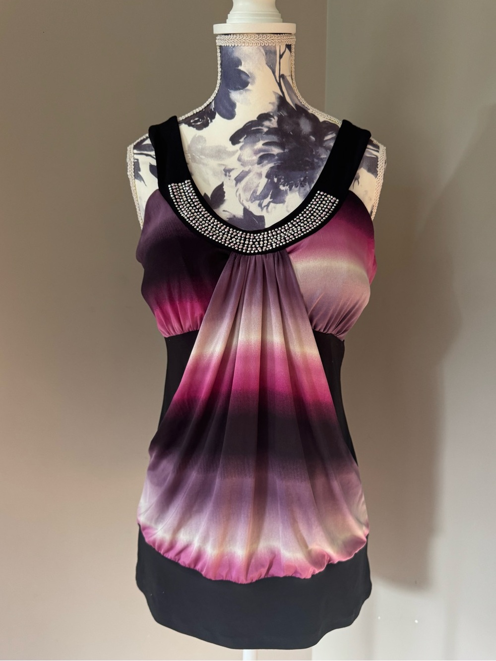 Y2K Gildani U.S.A. Ombre Pink To Purple Tank With Rhinestone Accent